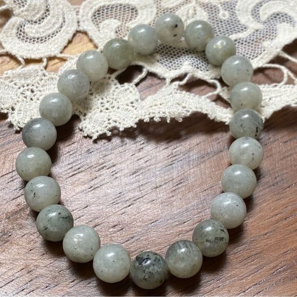 Handmade genuine labradorite crystal bracelet // 7” - Picture 1 of 3